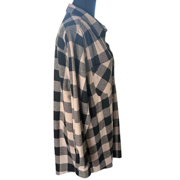 BeachLunchLounge- Tyler Flannel Tunic Shirt - Black/Cream - XL - Picture 9 of 14